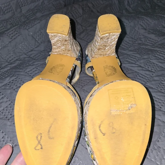 Ruby Shoo Floral Yellow and Blue Women's Shoes - Picture 5 of 7